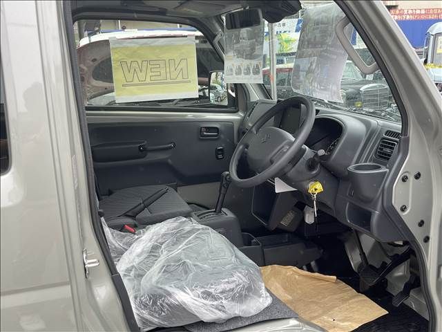 SUZUKI CARRY TRUCK 4WD 2023 Image 31
