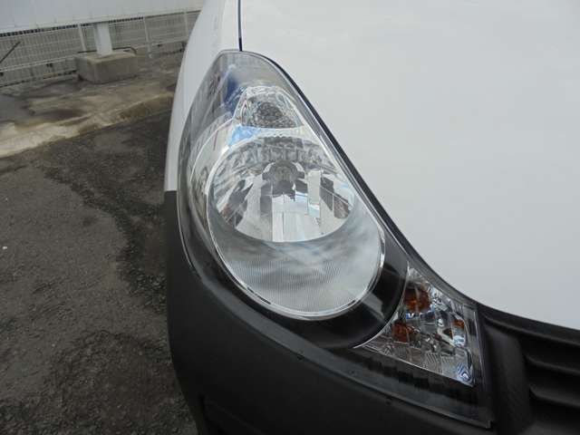 NISSAN NV150 AD 4WD 2017 Image 31