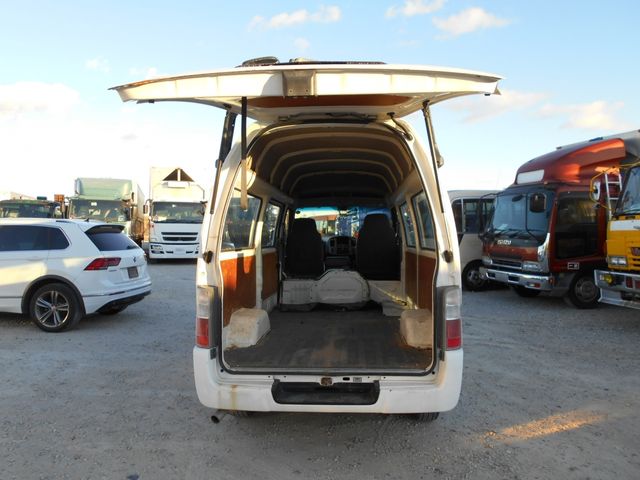 NISSAN CARAVAN VAN 4WD 2011 Image 31