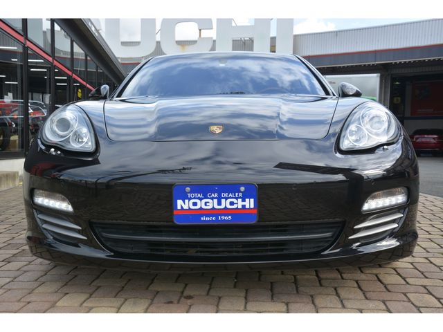 PORSCHE PANAMERA 2013 Image 31