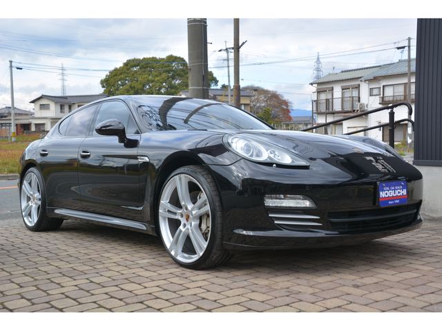 PORSCHE PANAMERA 2013 Image 31