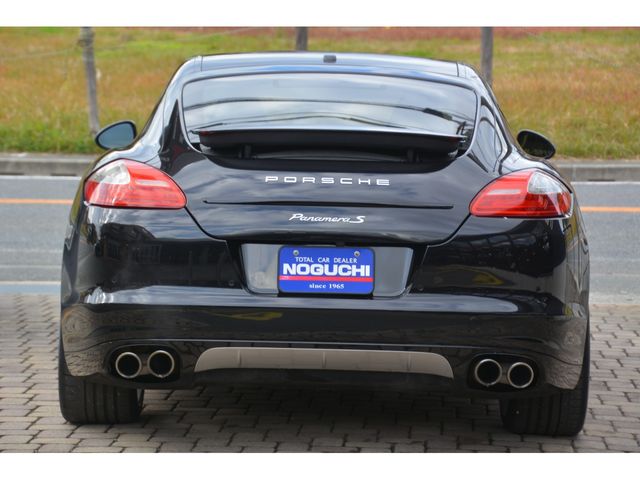 PORSCHE PANAMERA 2013 Image 31