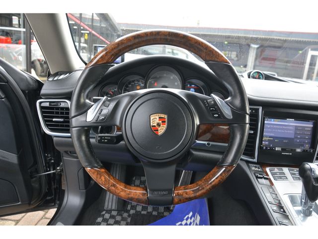 PORSCHE PANAMERA 2013 Image 31