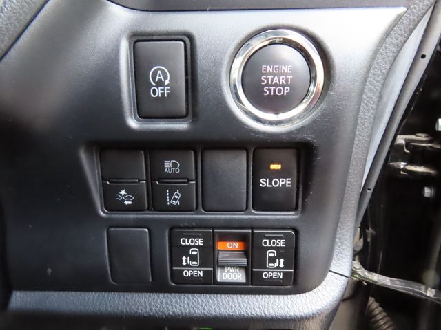 TOYOTA NOAH 2019 Image 31