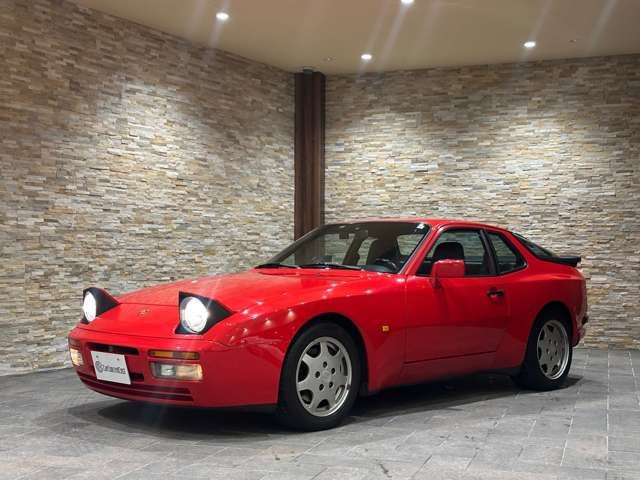 PORSCHE 944 1990 Image 31