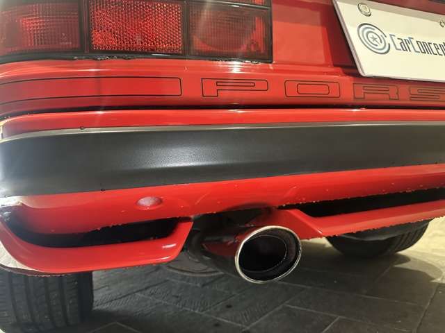 PORSCHE 944 1990 Image 31