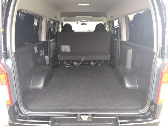 TOYOTA HIACE VAN 4WD 2014 Image 31