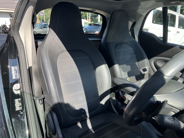 MCC SMART FORTWO COUPE 2018 Image 31