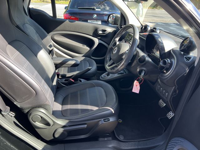 MCC SMART FORTWO COUPE 2018 Image 31