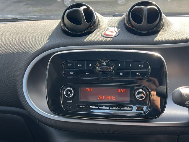 MCC SMART FORTWO COUPE 2018 Image 31