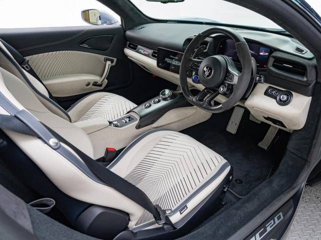 MASERATI MC20 2023 Image 31