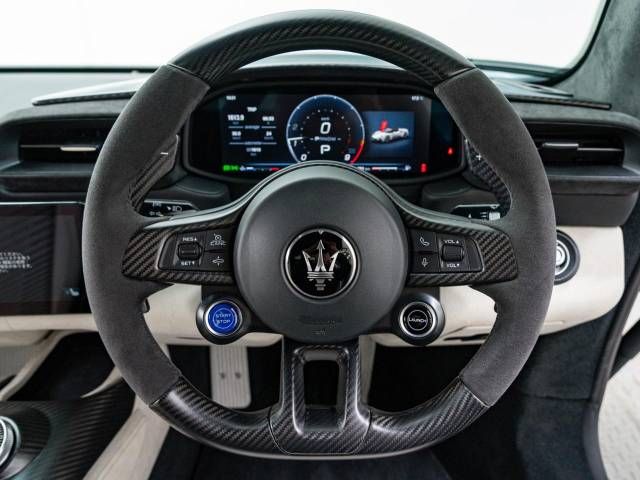 MASERATI MC20 2023 Image 31