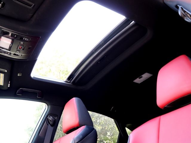 TOYOTA LEXUS NX300 2017 Image 31