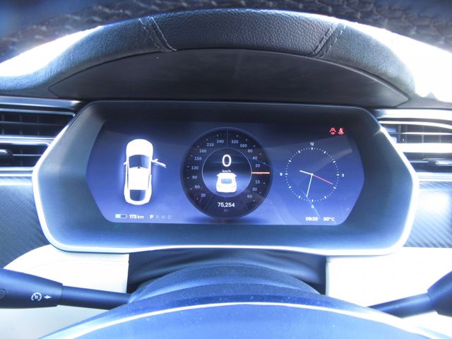 TESLA MODEL S 2014 Image 31