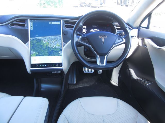 TESLA MODEL S 2014 Image 31