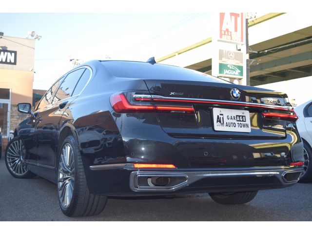 BMW 7SERIES 2020 Image 31