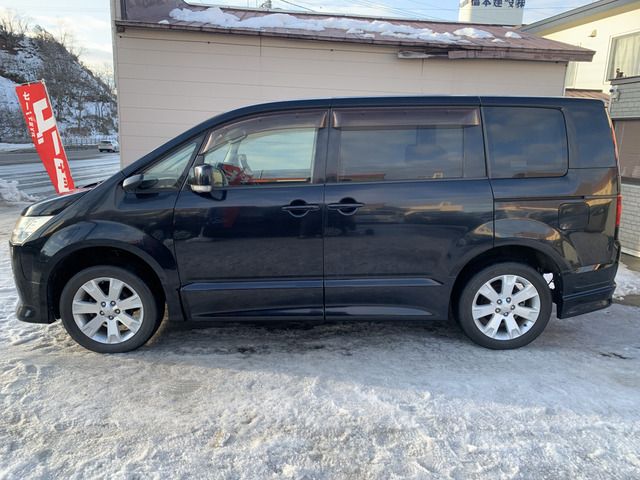 MITSUBISHI DELICA D:5 4WD 2008 Image 31