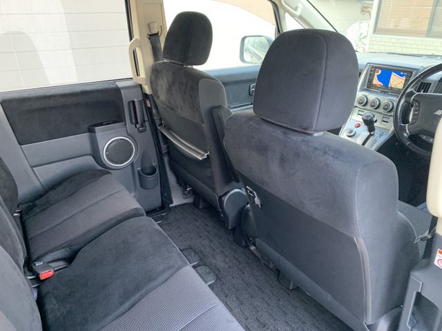 MITSUBISHI DELICA D:5 4WD 2008 Image 31