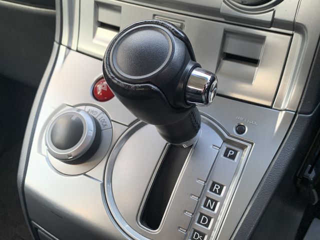 MITSUBISHI DELICA D:5 4WD 2008 Image 31