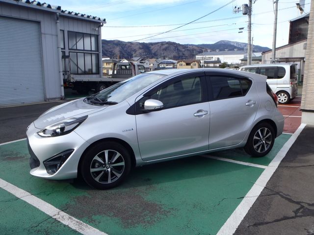 TOYOTA AQUA 2017 Image 31