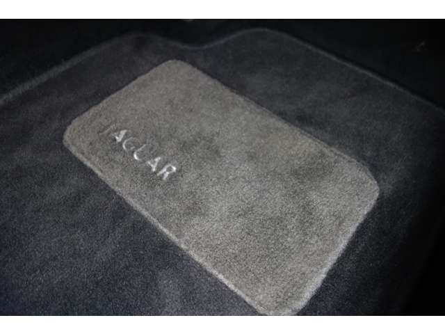 JAGUAR XJSERIES SEDA 2000 Image 31