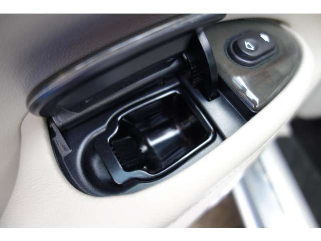 JAGUAR XJSERIES SEDA 2000 Image 31