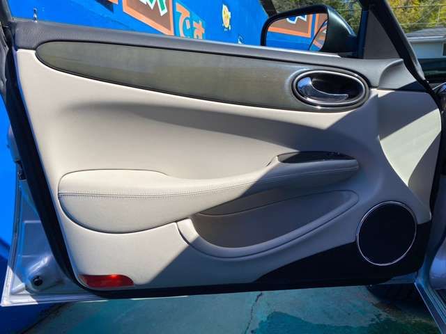 JAGUAR XJSERIES SEDA 2000 Image 31