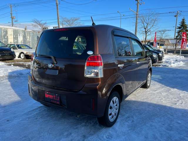 TOYOTA SPADE 4WD 2014 Image 31