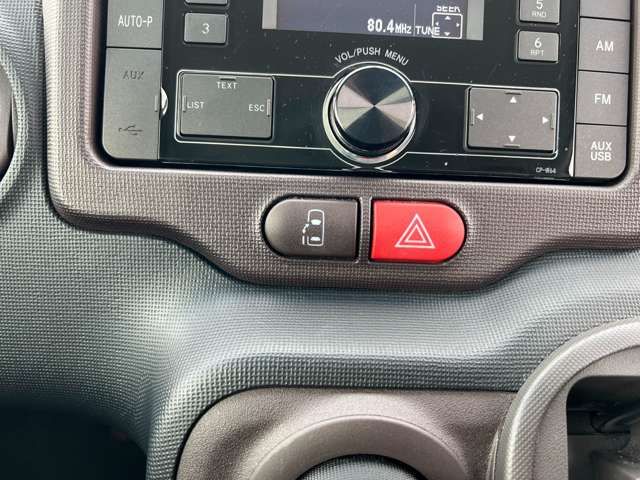 TOYOTA SPADE 4WD 2013 Image 31