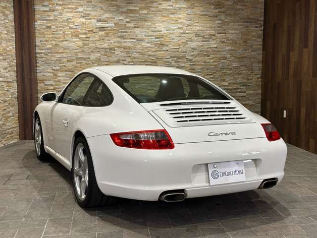 PORSCHE 911 2009 Image 31