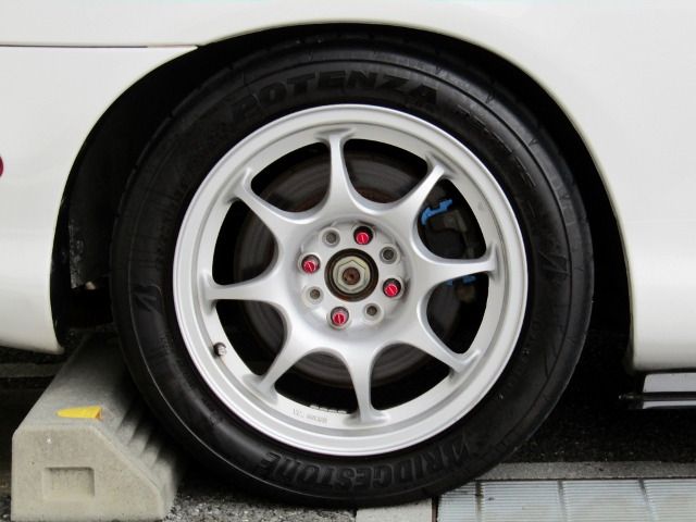 MAZDA ROADSTER 2004 Image 31