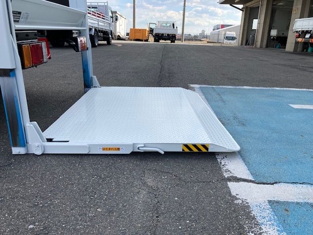 ISUZU ELF 2014 Image 31