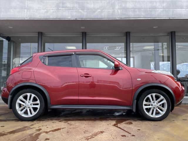 NISSAN JUKE 2012 Image 31