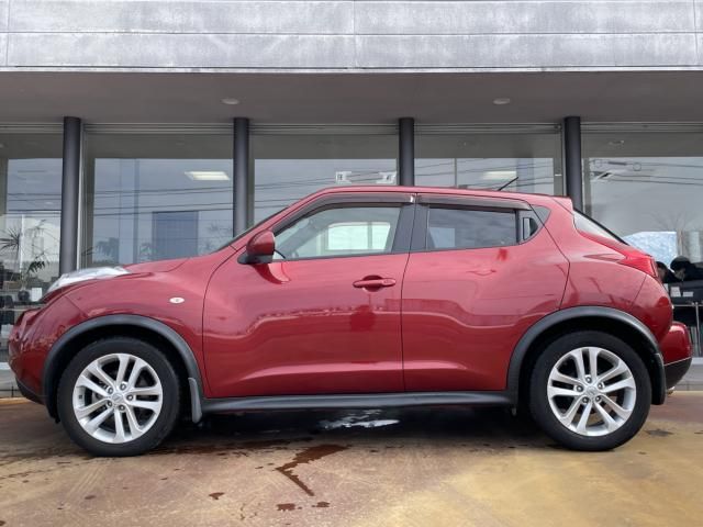 NISSAN JUKE 2012 Image 31