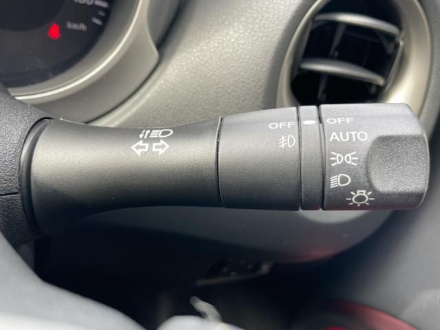 NISSAN JUKE 2012 Image 31