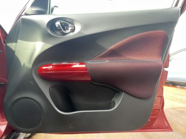 NISSAN JUKE 2012 Image 31