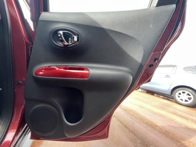 NISSAN JUKE 2012 Image 31