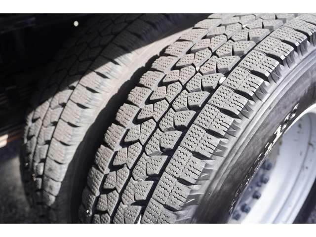 HINO DUTRO 2014 Image 31