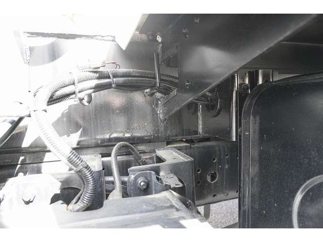 HINO DUTRO 2014 Image 31