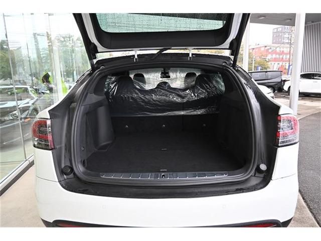 TESLA MODEL X 2018 Image 31