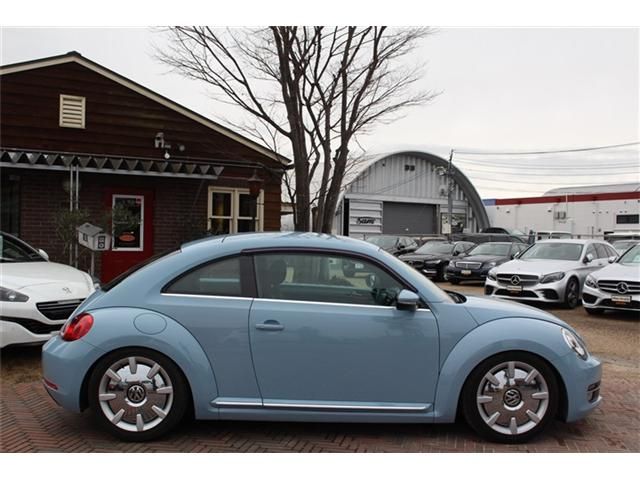 VOLKSWAGEN THE BEETL 2015 Image 31