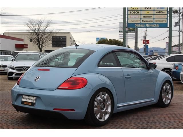 VOLKSWAGEN THE BEETL 2015 Image 31