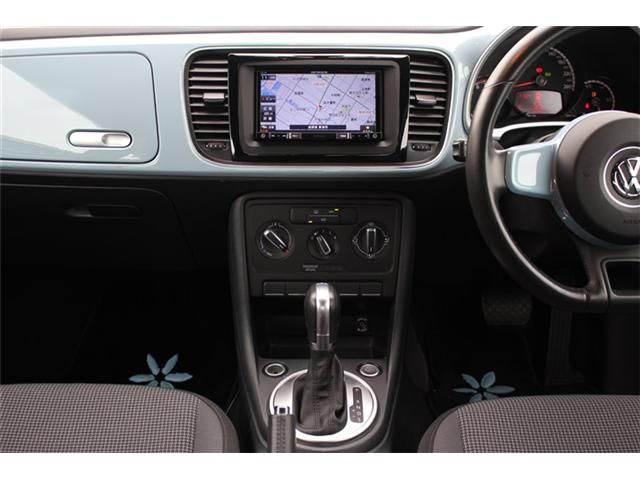 VOLKSWAGEN THE BEETL 2015 Image 31