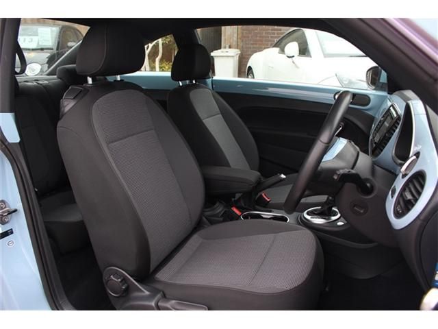 VOLKSWAGEN THE BEETL 2015 Image 31