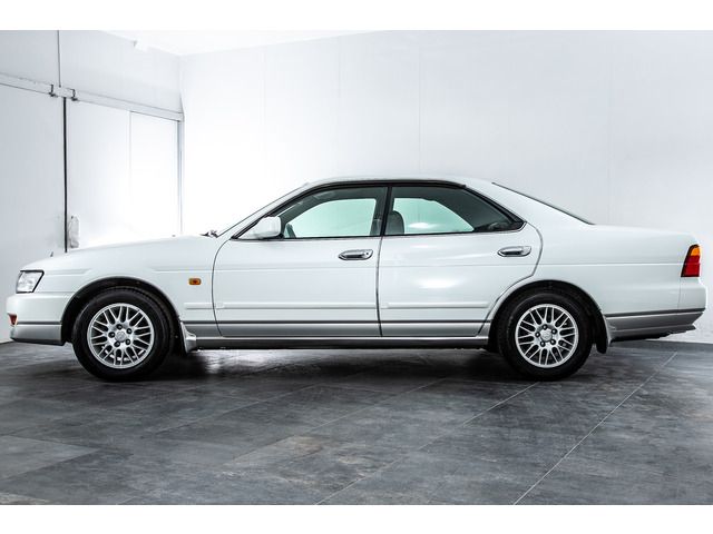 NISSAN LAUREL 1997 Image 31