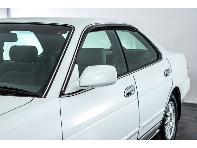 NISSAN LAUREL 1997 Image 31