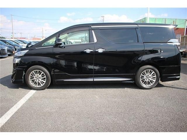 TOYOTA VELLFIRE 2018 Image 31