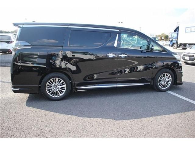 TOYOTA VELLFIRE 2018 Image 31