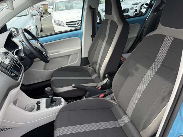 VOLKSWAGEN UP! 2019 Image 31