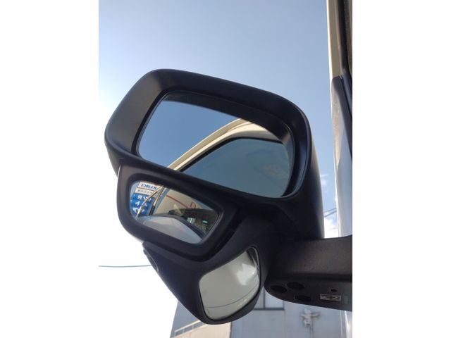 SUZUKI EVERY WAGON 2018 Image 31